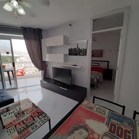 Apartamento En Torres De Yomely Playa de las Americas (Tenerife)